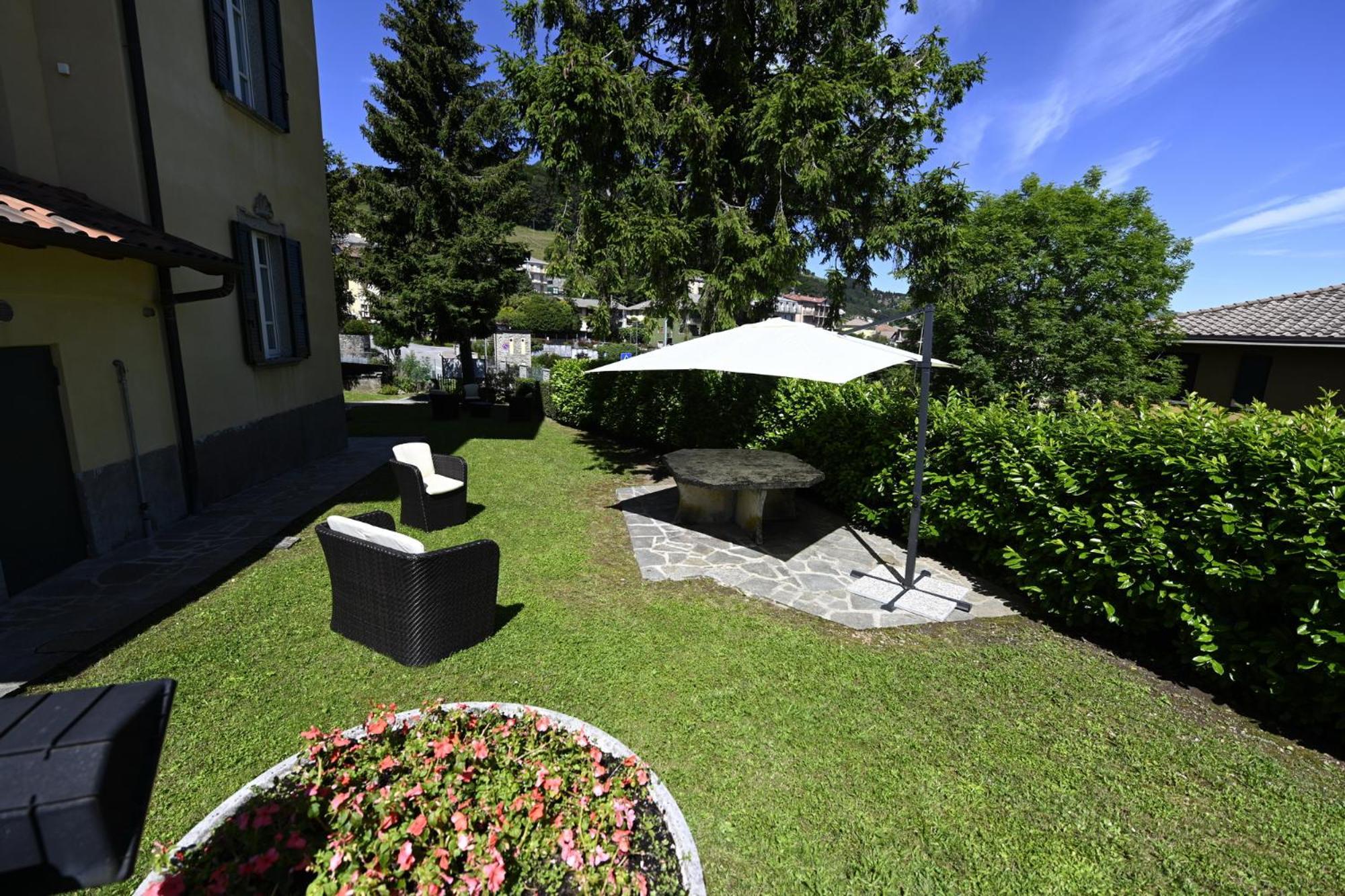 Residenza Villa Maria Roncola Eksteriør bilde